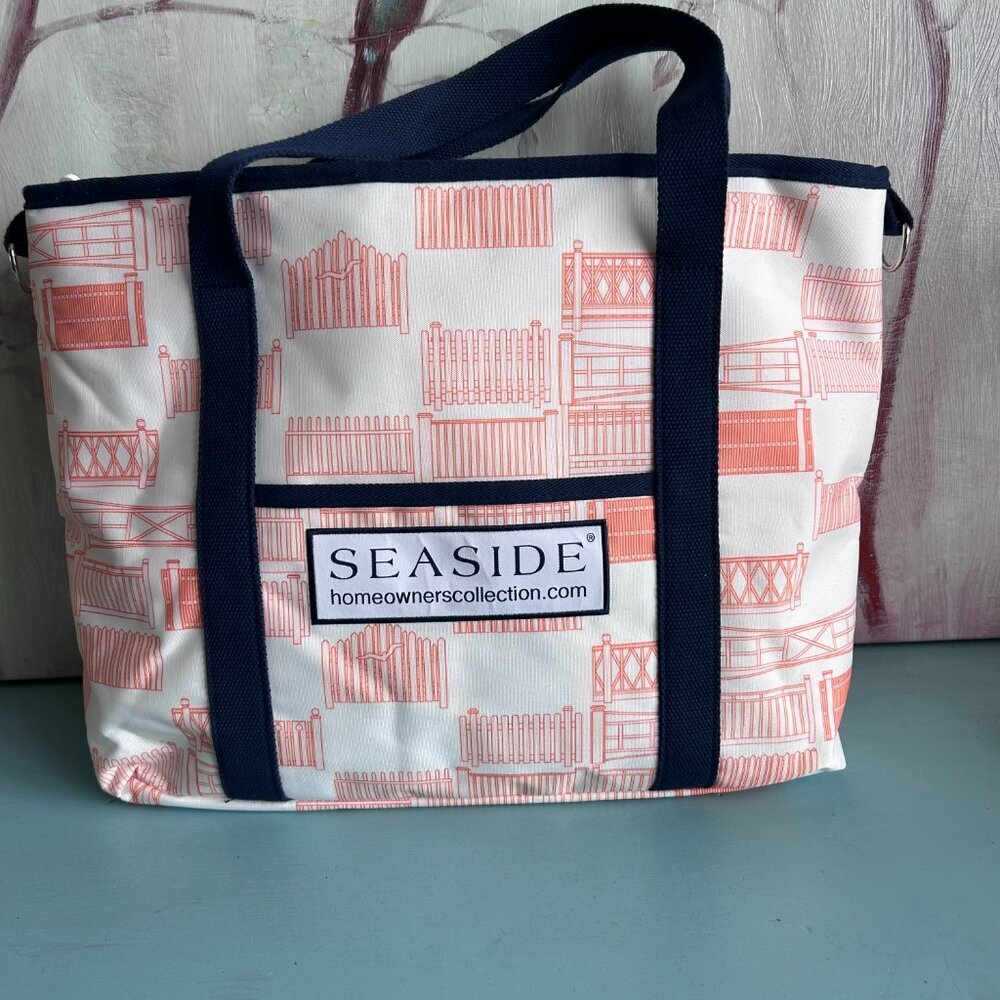 NWOT Seaside Official Large Insulated Tote Fence Pattern Beach Picnic Lake Tote - Picture 2 of 12